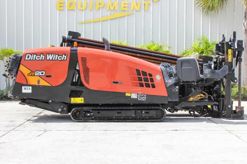 Ditch Witch JT20 Horizontální vrtací zařízení