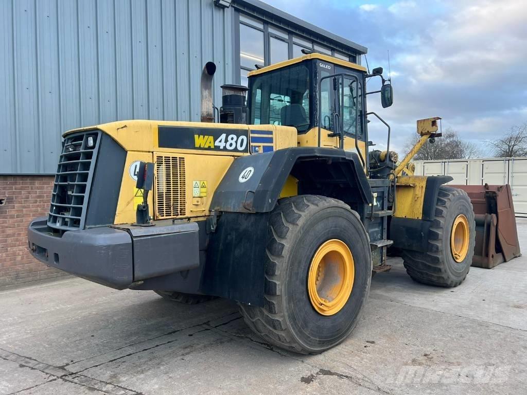 Komatsu WA 470-5 Kolové nakladače