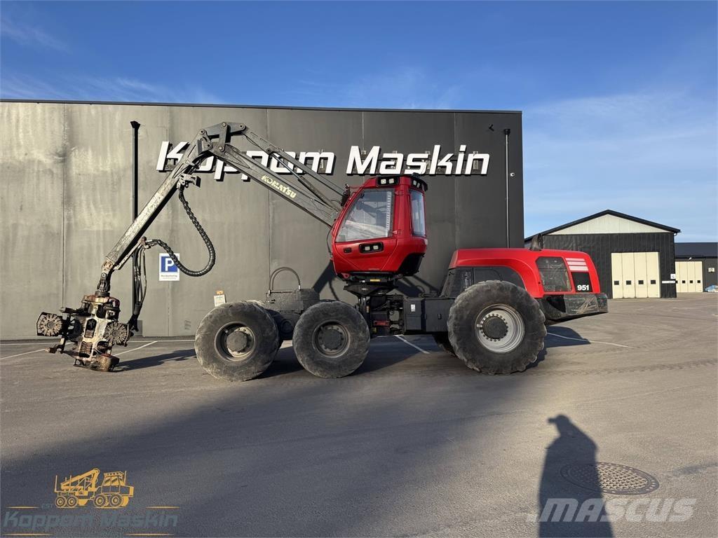 Komatsu 951 Harvestory