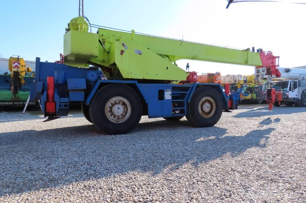 Tadano TR 250 E Jeřáby pro těžký terén