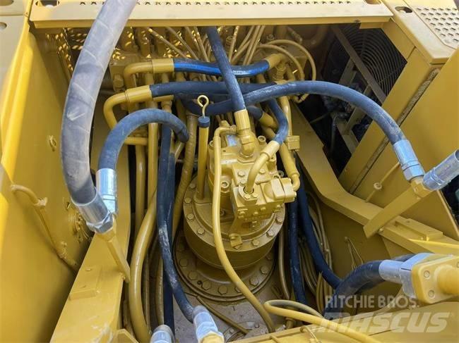 CAT 325 CL Pásová rýpadla