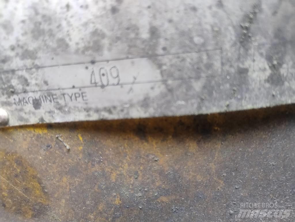 JCB 409 2006r.Parts, Kolové nakladače