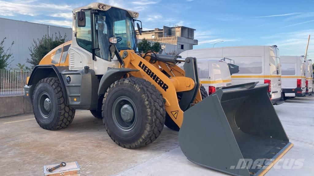 Liebherr L546 Kolové nakladače