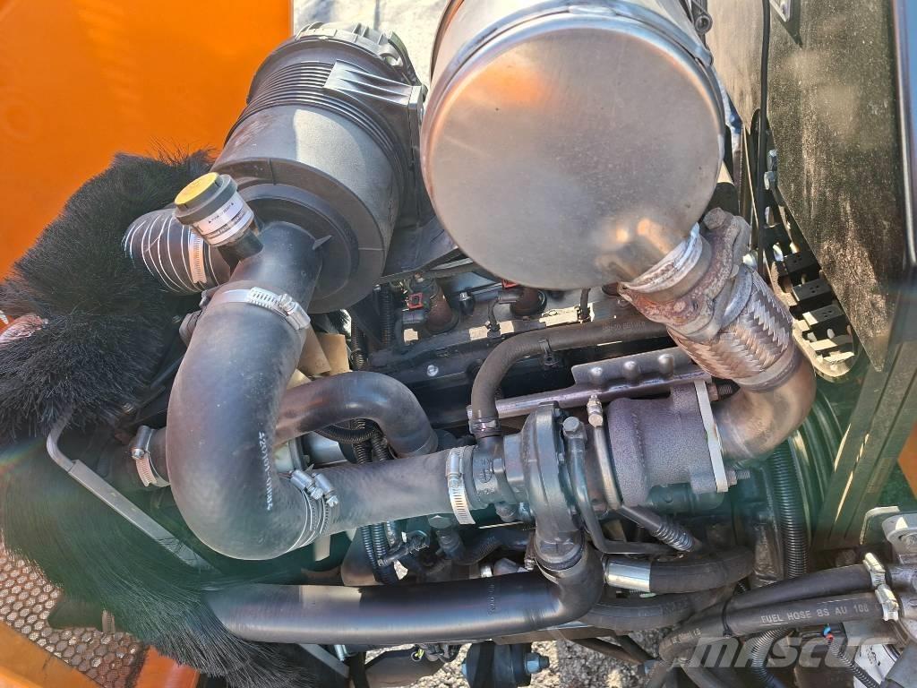 Forst TR8 Štěpkovače