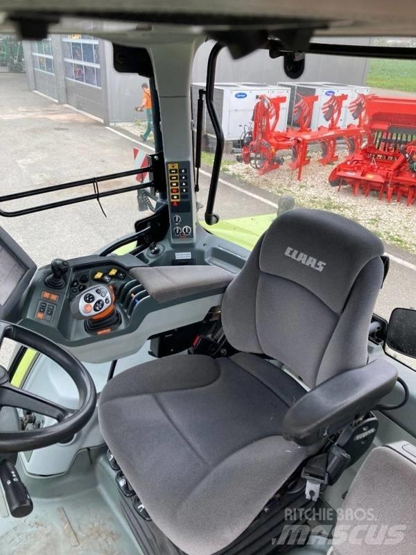 CLAAS Arion 630 Traktory