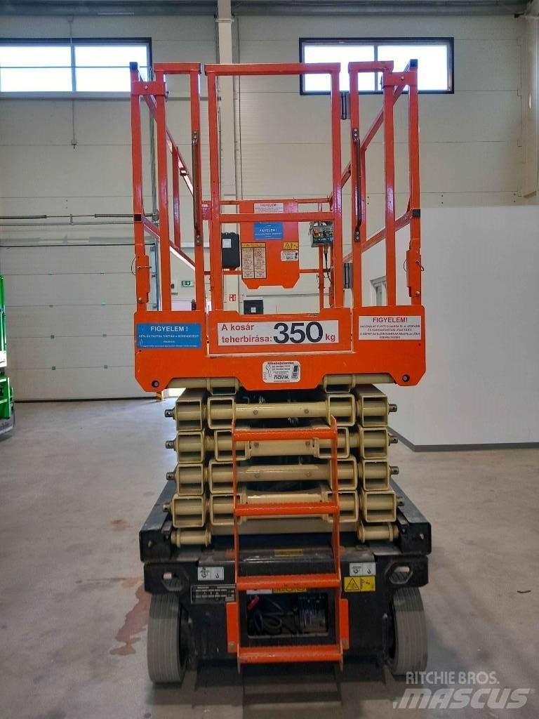 JLG 4045R Nůžková zvedací plošina