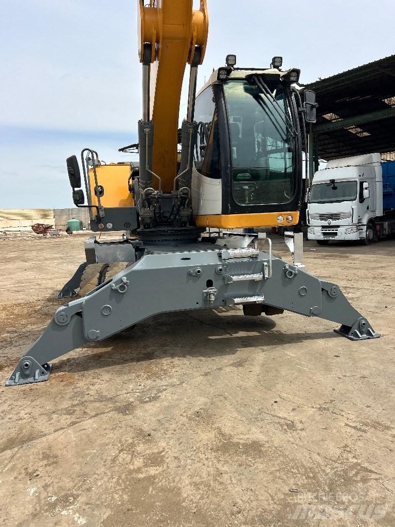 Liebherr Lh30 Stroje pro manipulaci s odpadem