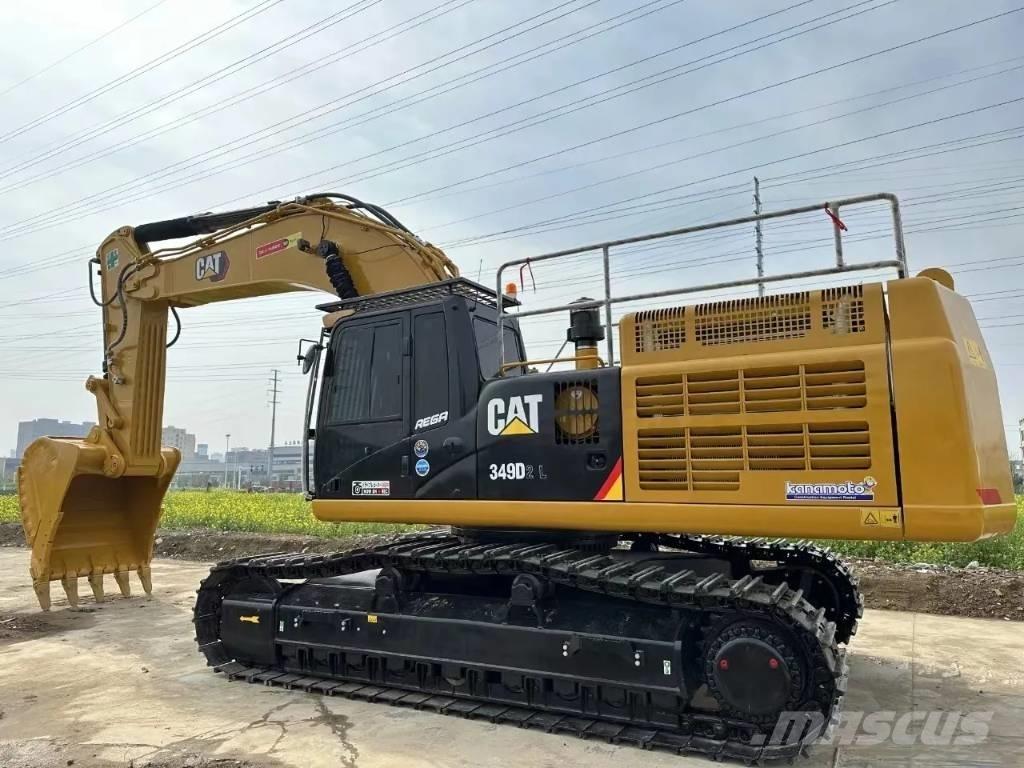 CAT 349 D L Midi rýpadla 7t - 12t