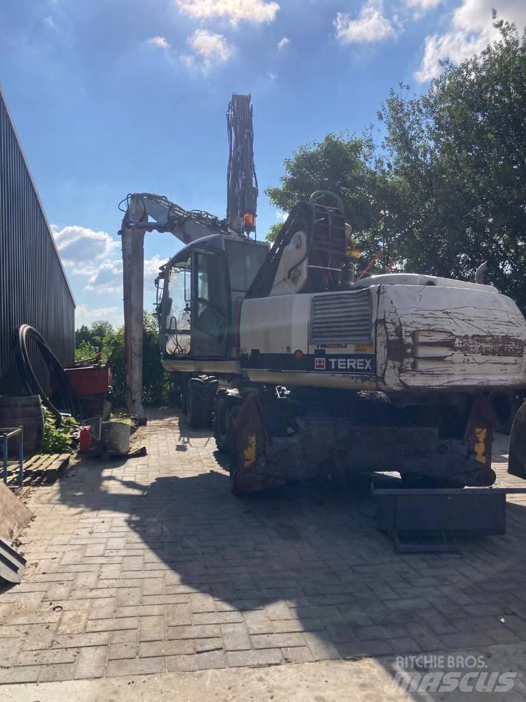 Terex TM 230 Stroje pro manipulaci s odpadem
