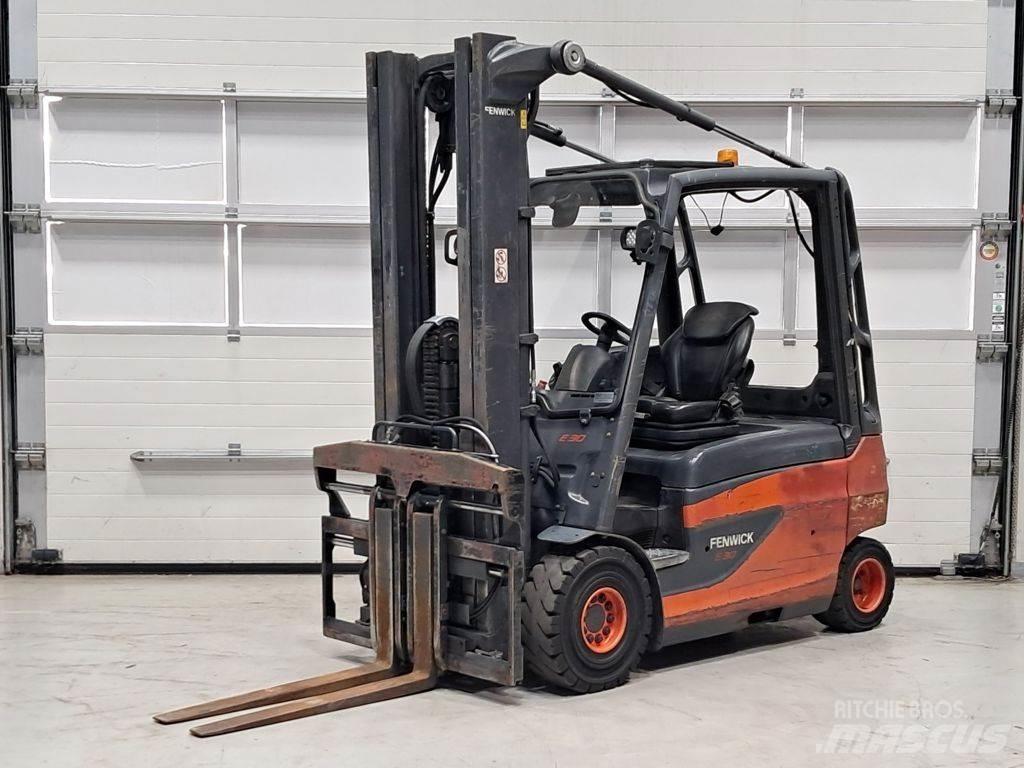 Linde E30L-01 Akumulátorové vozíky