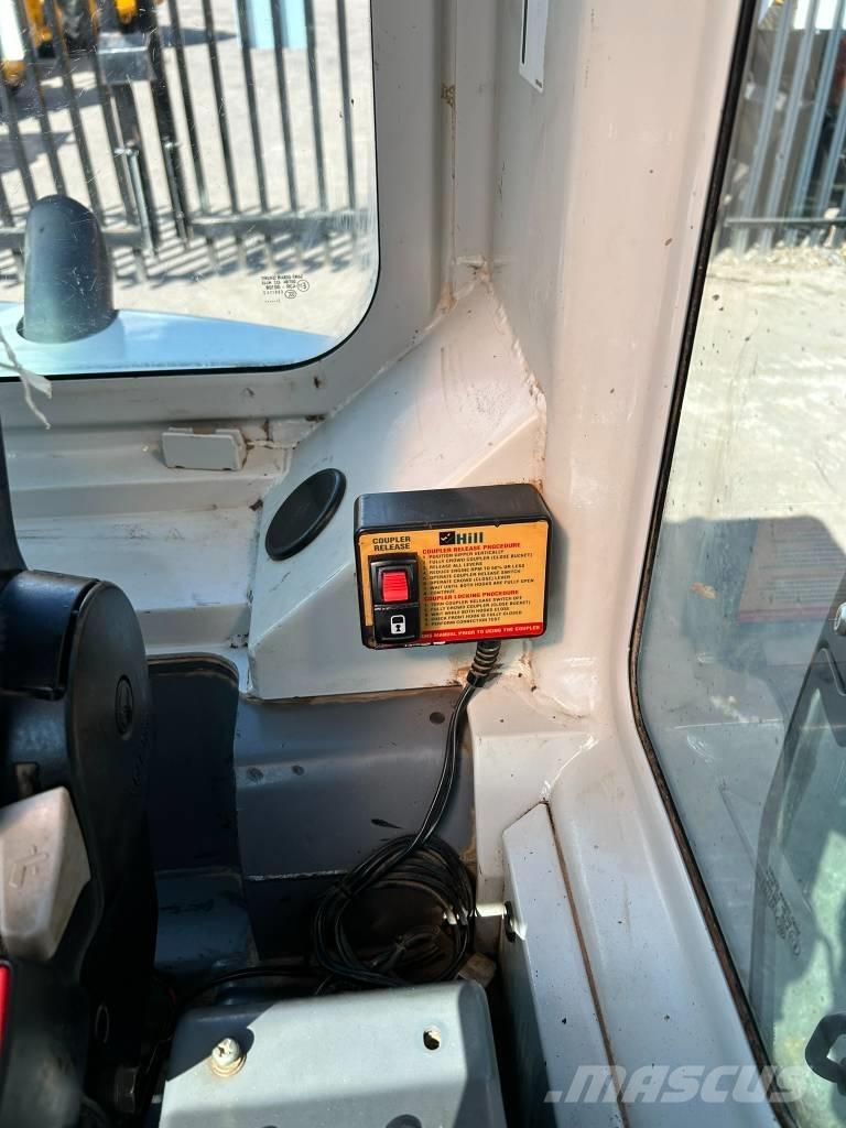 Takeuchi TB 250 Mini rýpadla < 7t