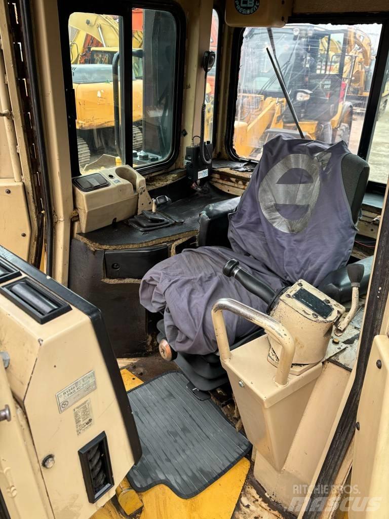 CAT D 8 R Pásové dozery