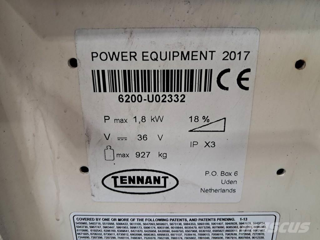 Tennant 6200 Zametací stroje