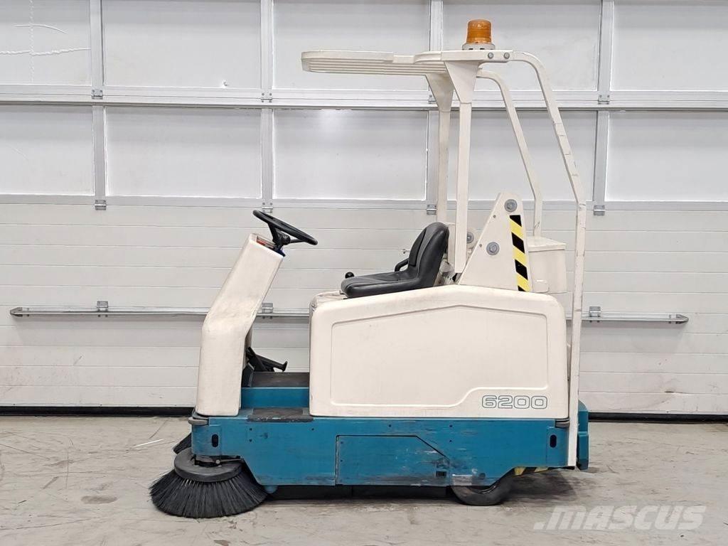 Tennant 6200 Zametací stroje