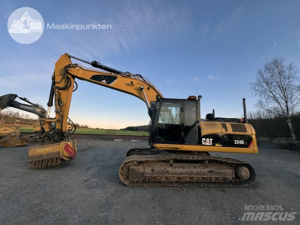 CAT 324 D L Pásová rýpadla