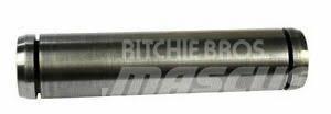JCB - bolt - 811/90585 Výložníky a lžíce