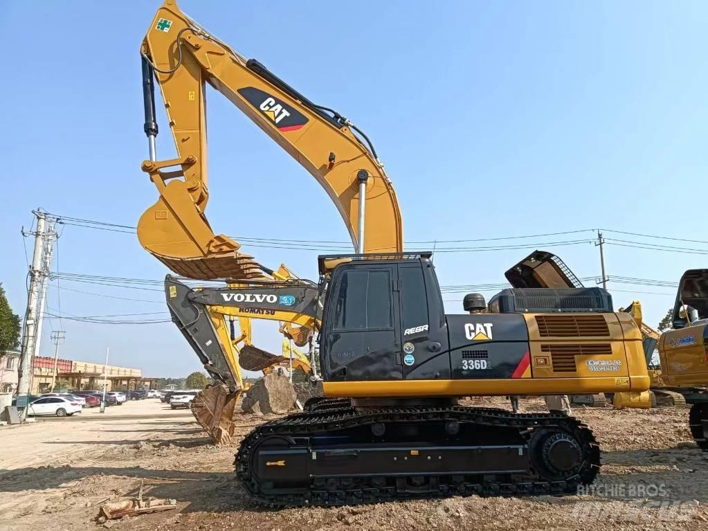 CAT 336 D2 Midi rýpadla 7t - 12t