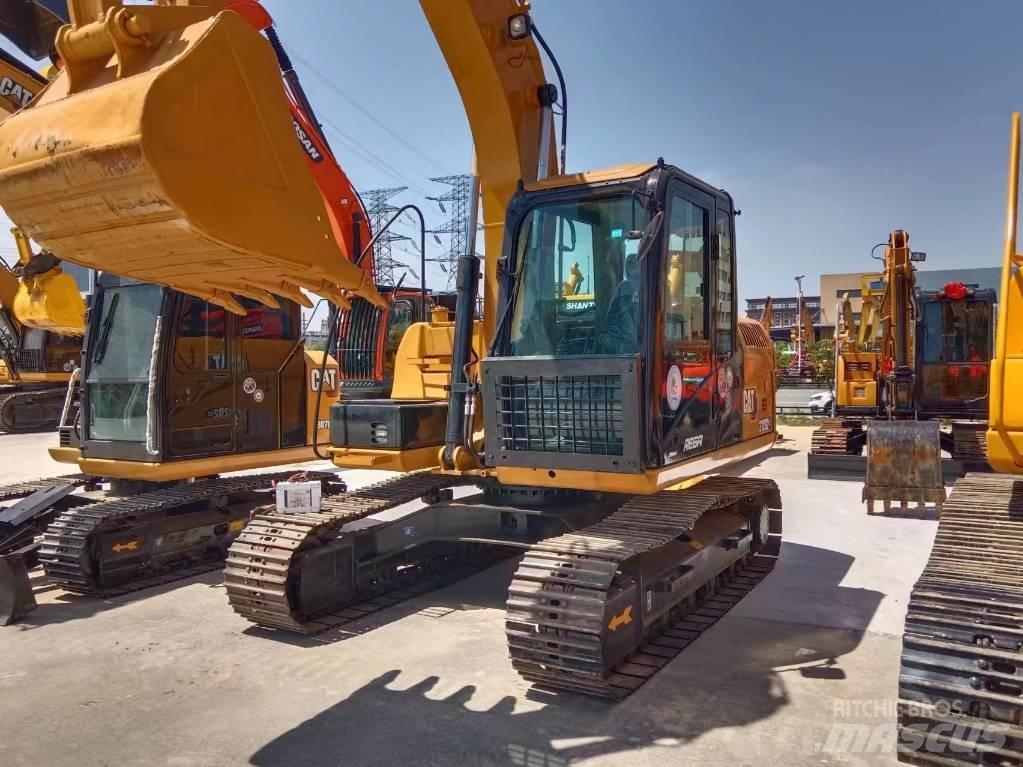 CAT 312D2GC Pásová rýpadla
