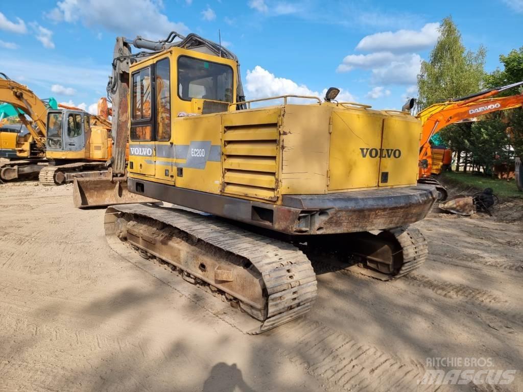 Volvo EC 200 Pásová rýpadla