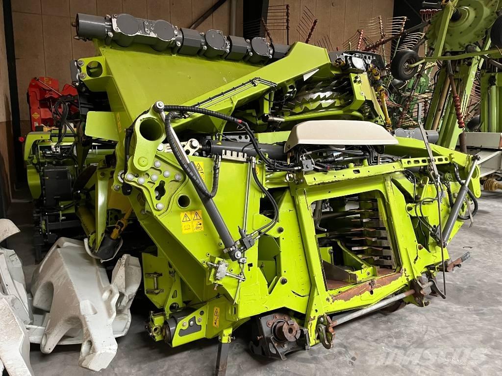 CLAAS Orbis 900 Kombajnové hlavice