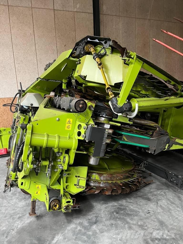 CLAAS Orbis 900 Kombajnové hlavice