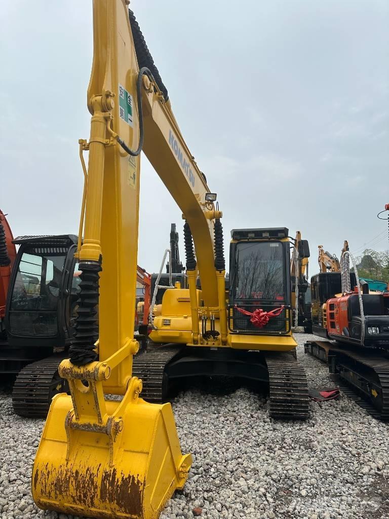 Komatsu PC 130 Midi rýpadla 7t - 12t