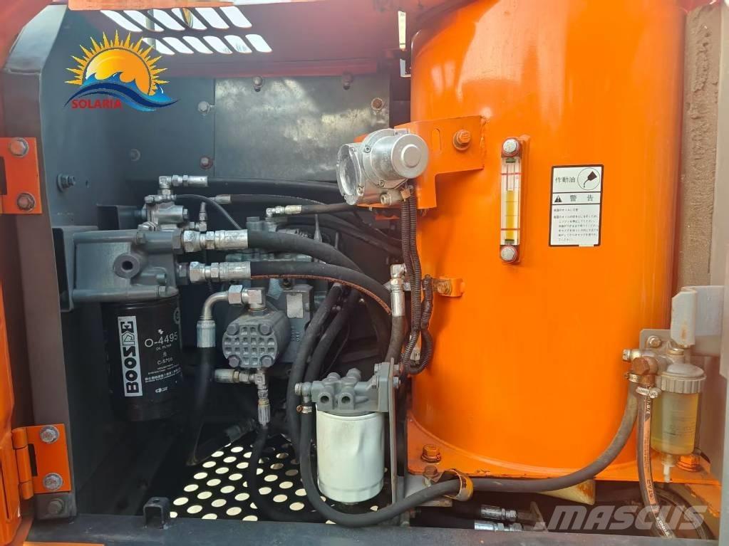 Hitachi ZX 130 Pásová rýpadla