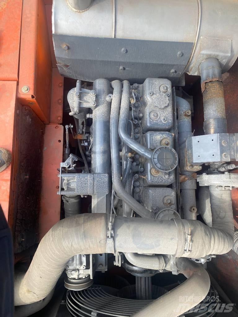 Doosan DX300LC-9C Pásová rýpadla