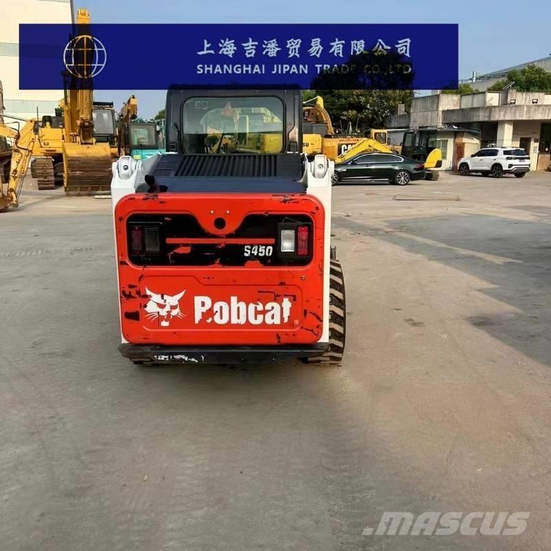 Bobcat S 450 Smykem řízené nakladače