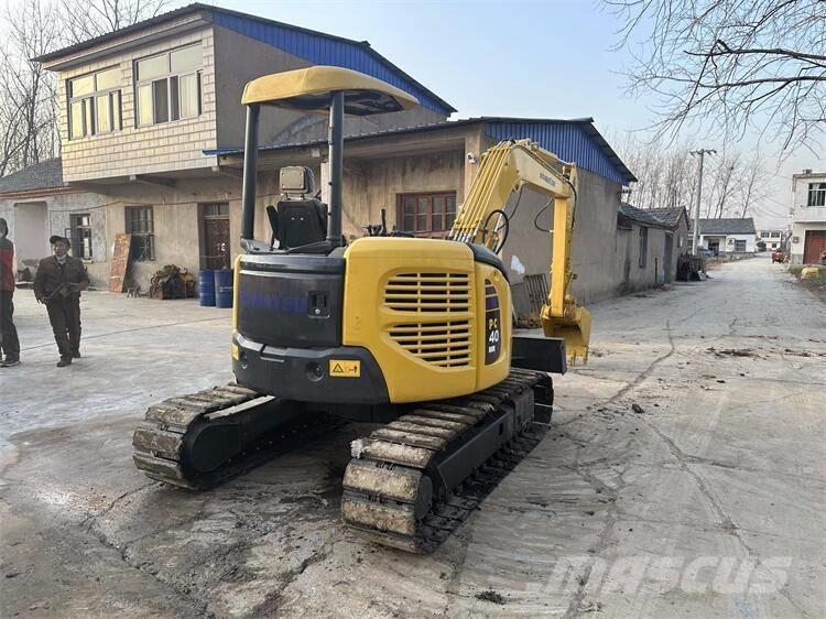 Komatsu PC 40 Pásová rýpadla
