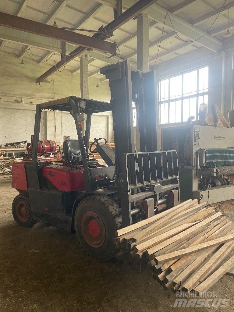 Doosan D 45 S-7 Manipulace s materiálem – ostatní