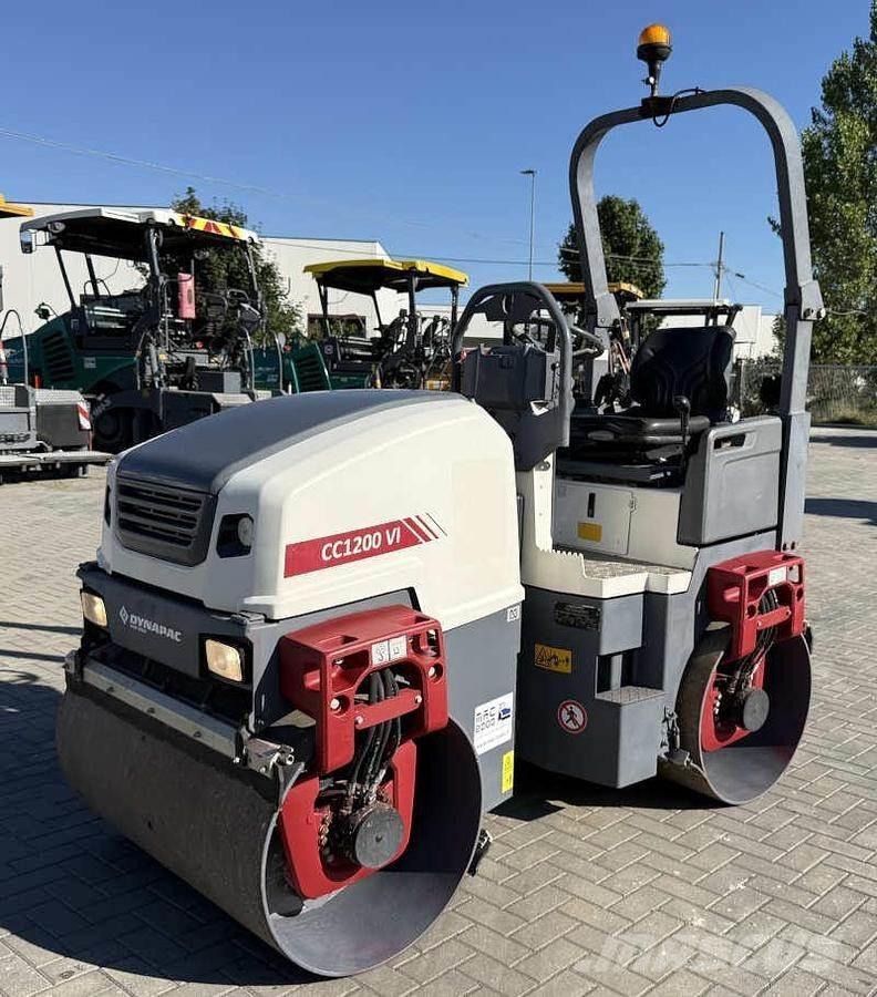Dynapac CC 1200 VI Tandemové válce
