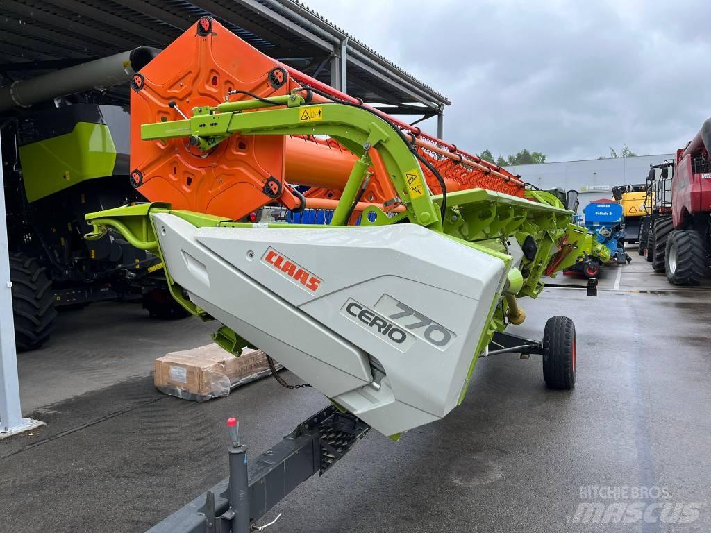 CLAAS CERIO 770 Kombajnové hlavice