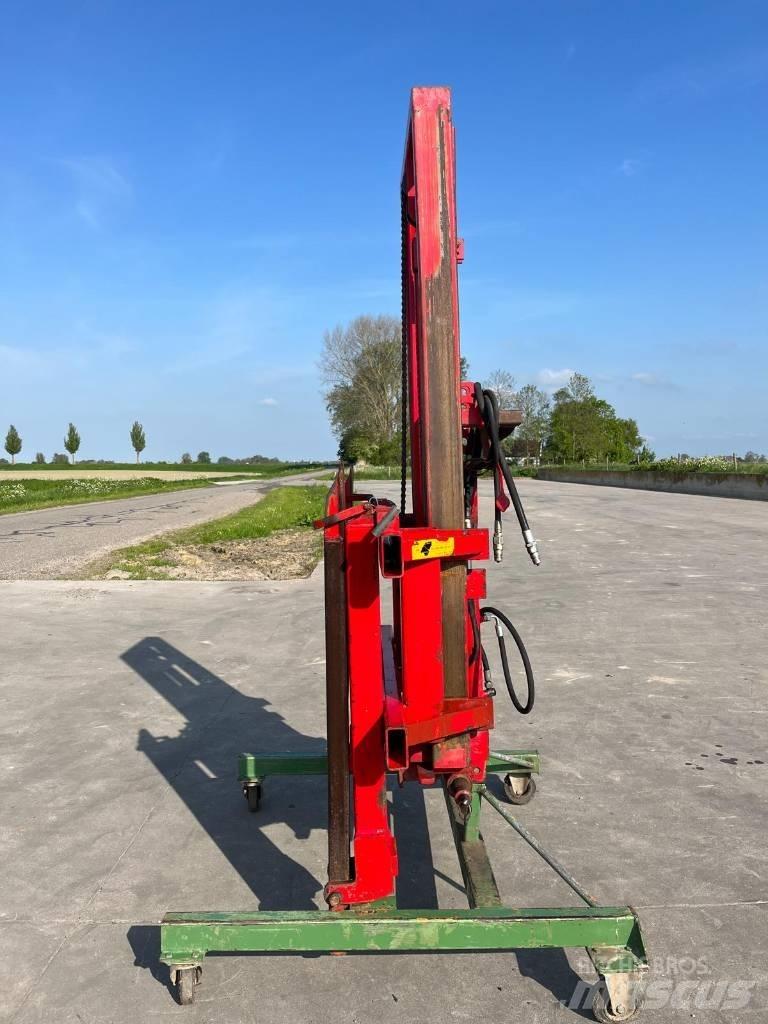 Wifo H1600/240 Čelní nakladače a rypadla