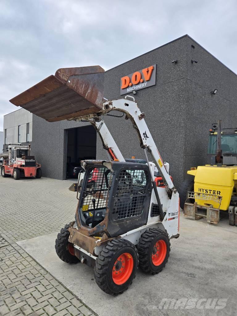 Bobcat S 450 Smykem řízené nakladače