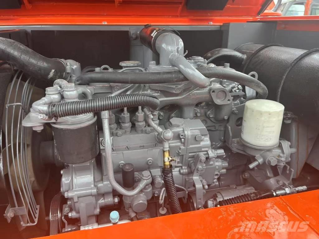 Hitachi ZX 70 Pásová rýpadla