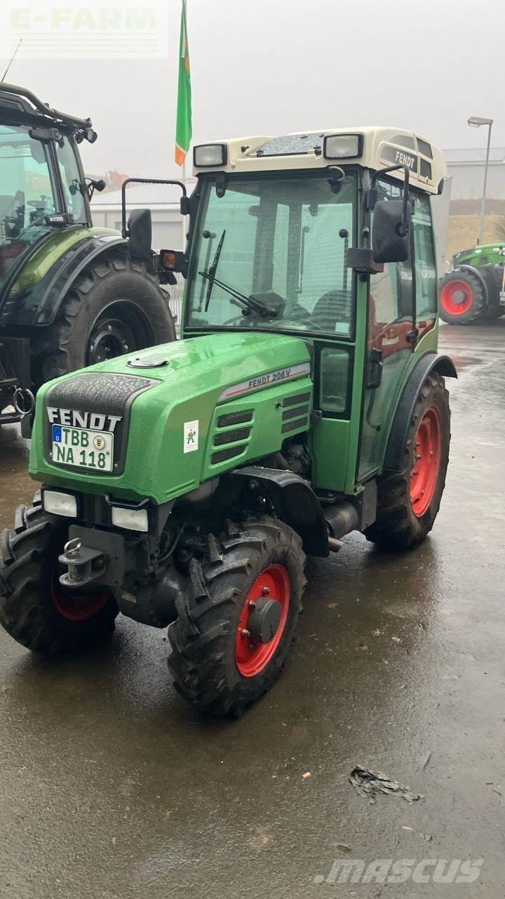 Fendt 206 v V Traktory