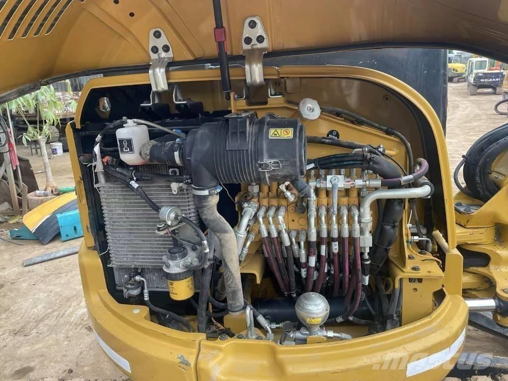 CAT 303.5 E CR Mini rýpadla < 7t