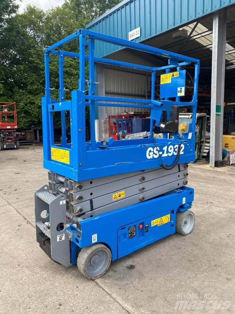 Genie GS 1932 Nůžková zvedací plošina