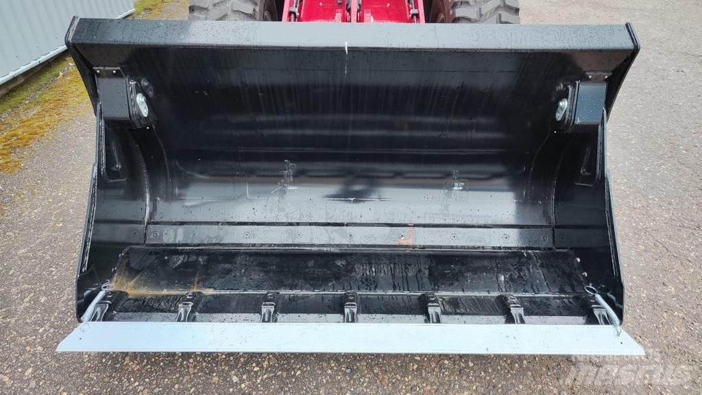 Yanmar V80 Kolové nakladače