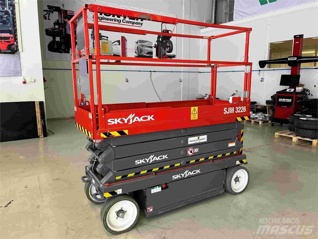 SkyJack SJ3226 Nůžková zvedací plošina