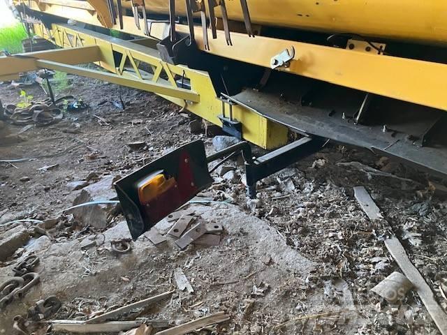 New Holland CX 8060 Sklízecí mlátičky