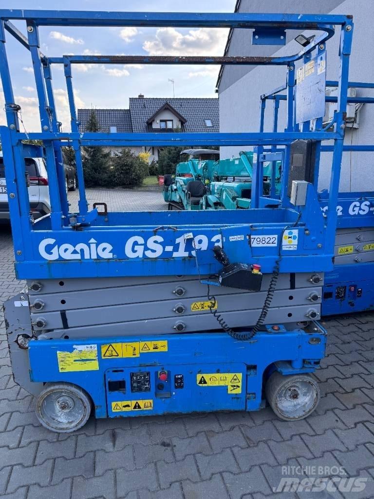 Genie GS 1930 Nůžková zvedací plošina