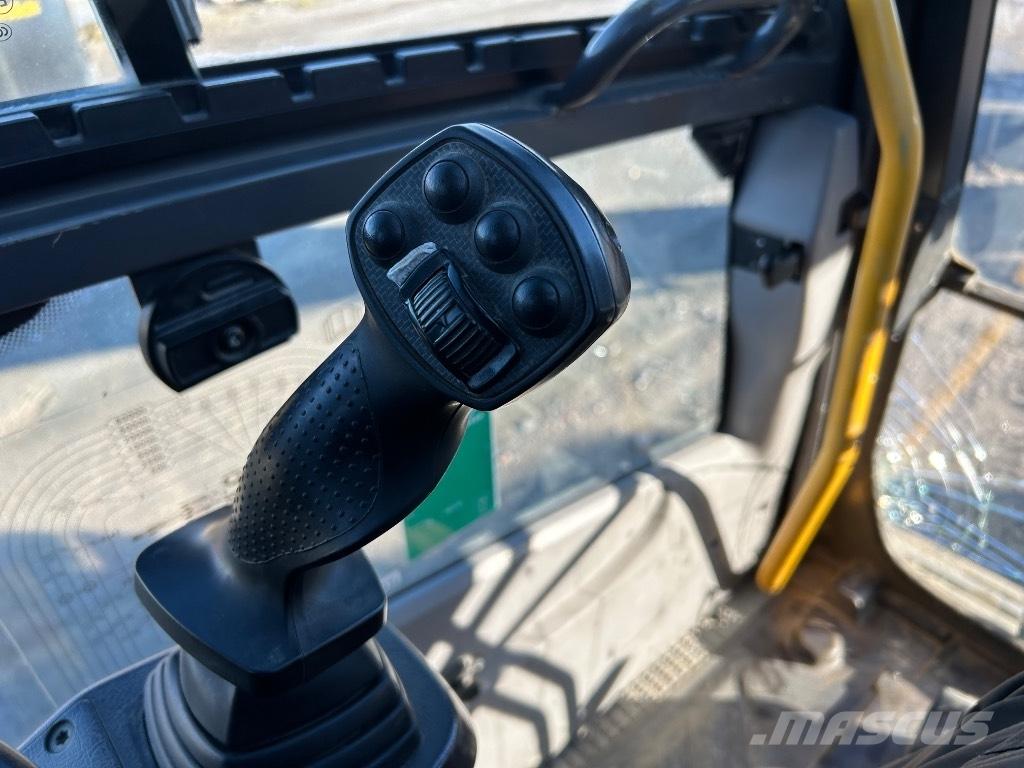 Volvo EC 220 DL Pásová rýpadla