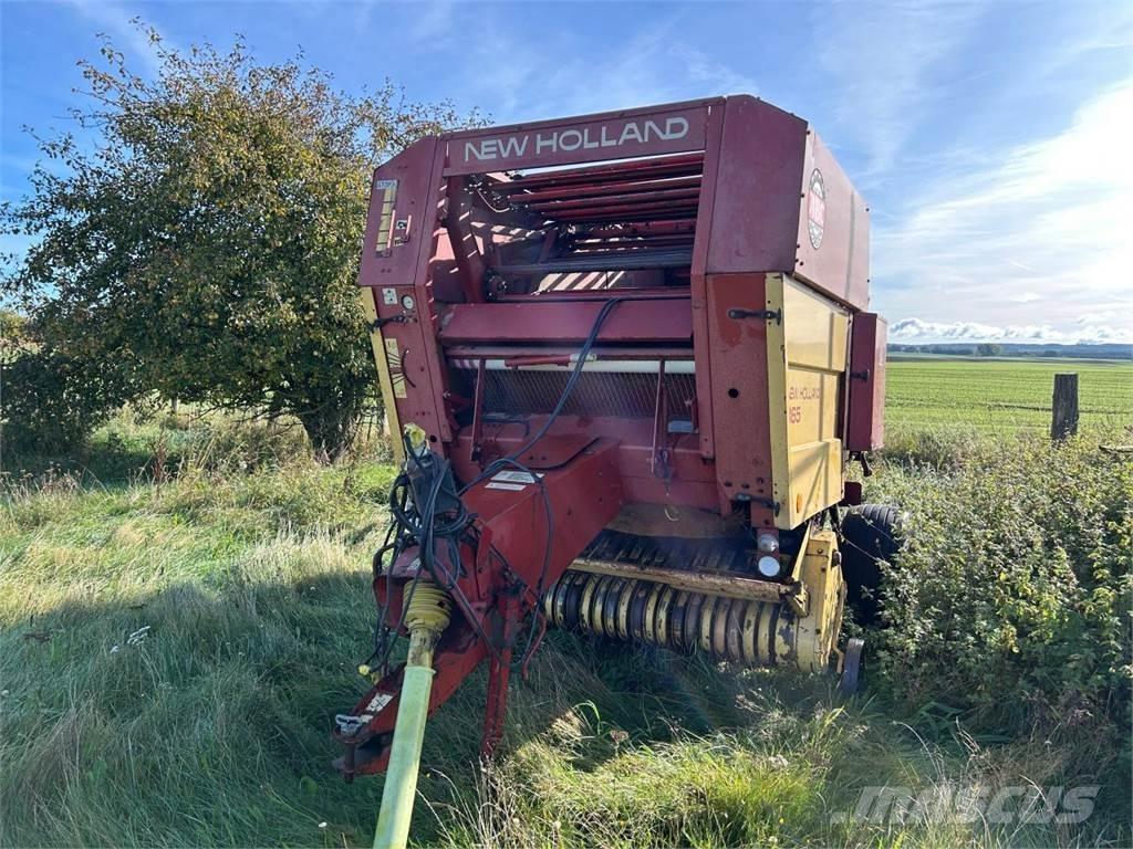 New Holland 865 Lis na válcové balíky