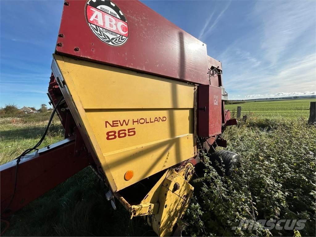 New Holland 865 Lis na válcové balíky
