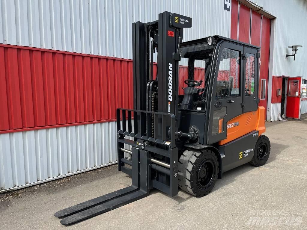 Doosan B 50 X-7 Akumulátorové vozíky