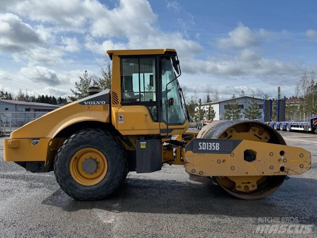 Volvo SD 135 B Tahačové válce