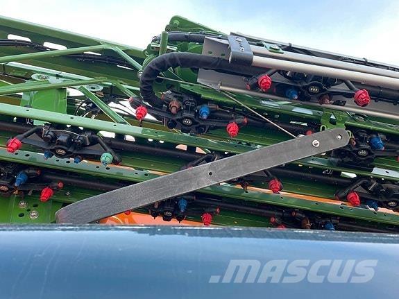 Amazone UX11201 Samohybné postřikovače