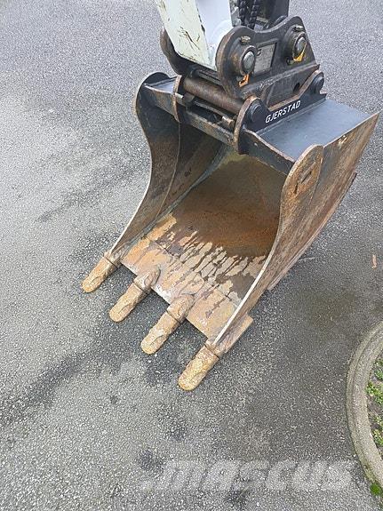 Bobcat E27z Mini rýpadla < 7t